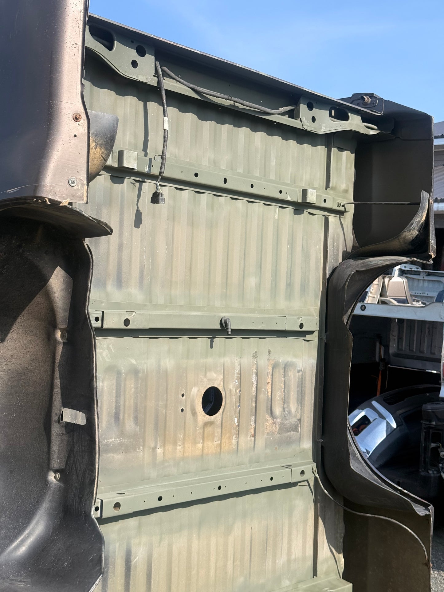 2011-2016 Ford F-250/F-350, 8ft Long Truck Box