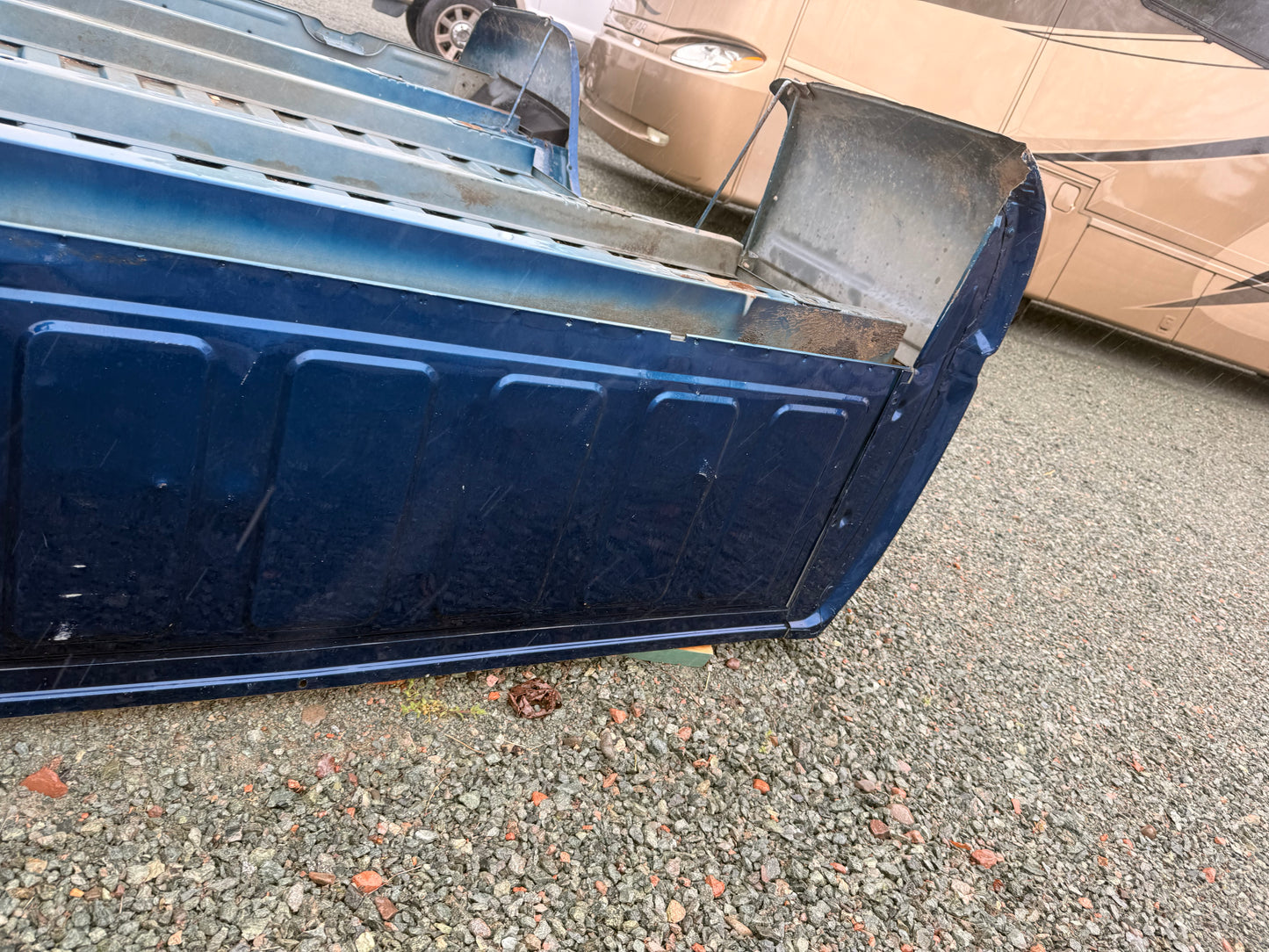 1988-1998 Chevrolet Silverado 6’6” Standard Bed Truck Box
