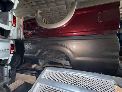 2011-2016 Ford F-250/F-350, 8ft Long Truck Box