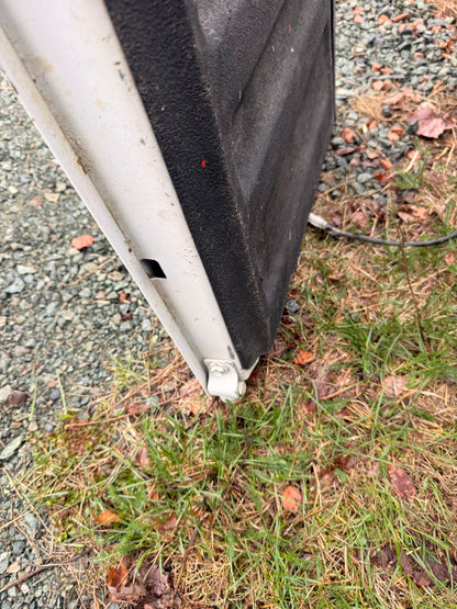 1999–2007 GMC Sierra 1500 2500 3500 Tailgate