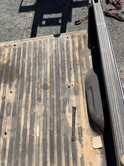 2011–2016 Ford F-250/F-350 6’9” Truck Box | King Ranch Two-Tone OEM Bed