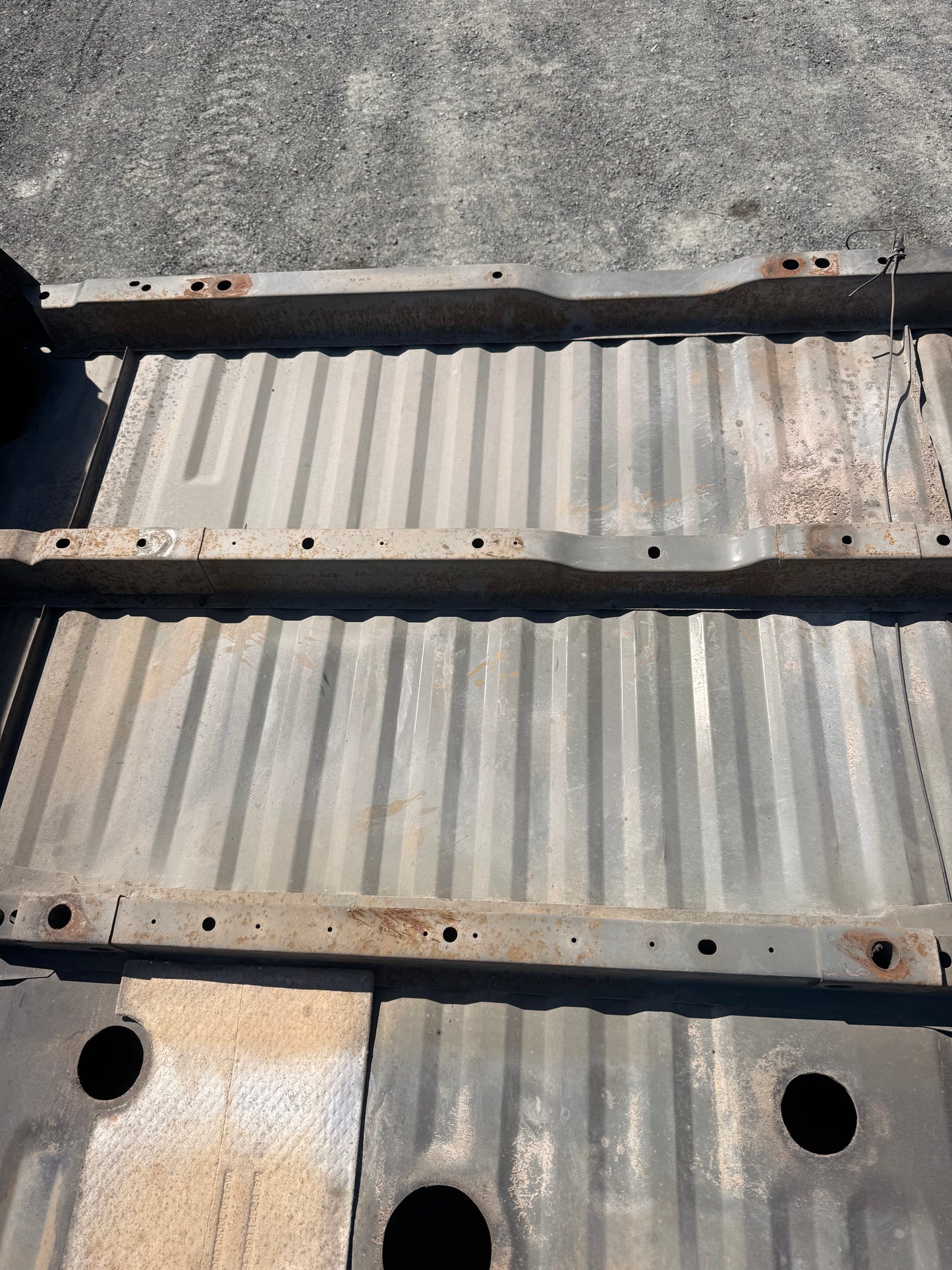 2011-2016 Ford F-250/F-350 8ft Long Truck Box