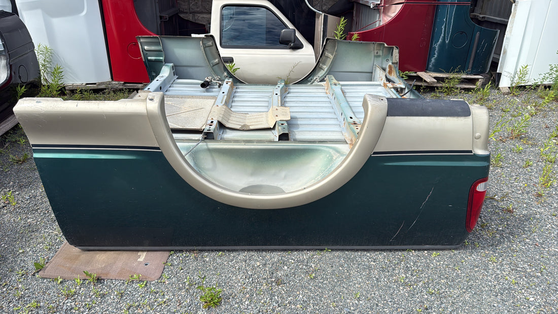 1997-2003 Ford F-150 6’6” Truck Box