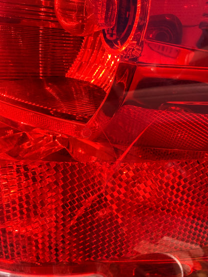 2007–2013 Chevrolet Silverado 1500 2500 3500 OEM Passenger Side Tail Light