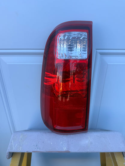 2008–2016 Ford F-250 F-350 F-450 OEM Driver Side Tail Light
