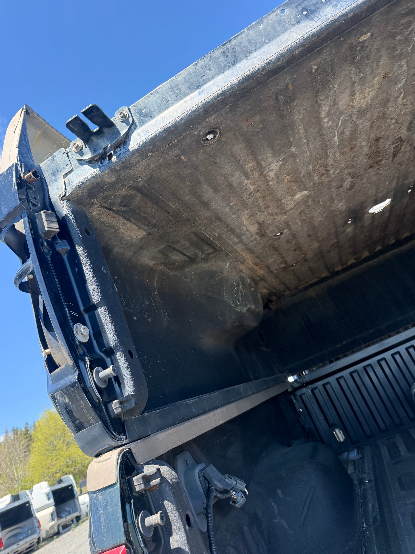 1999-2010 Ford F-250 F-350 6’9” Standard Bed Truck Box