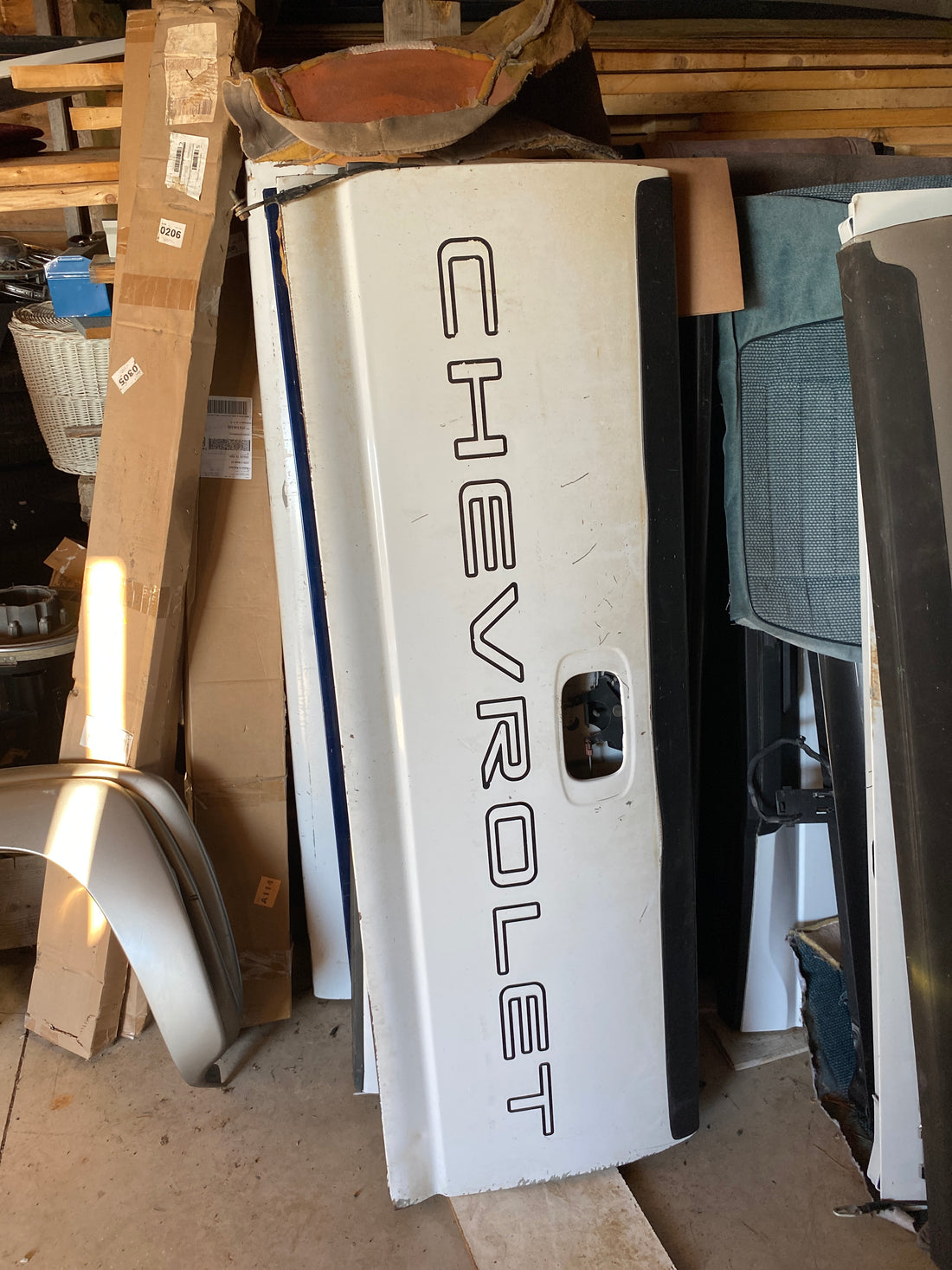 1999-2007 Chevrolet Silverado 1500/2500/3500 Tailgate