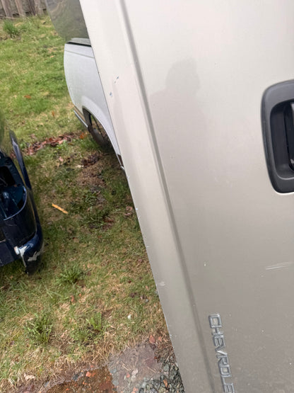 1999-2007 GMC Sierra 1500 2500 3500 Tailgate