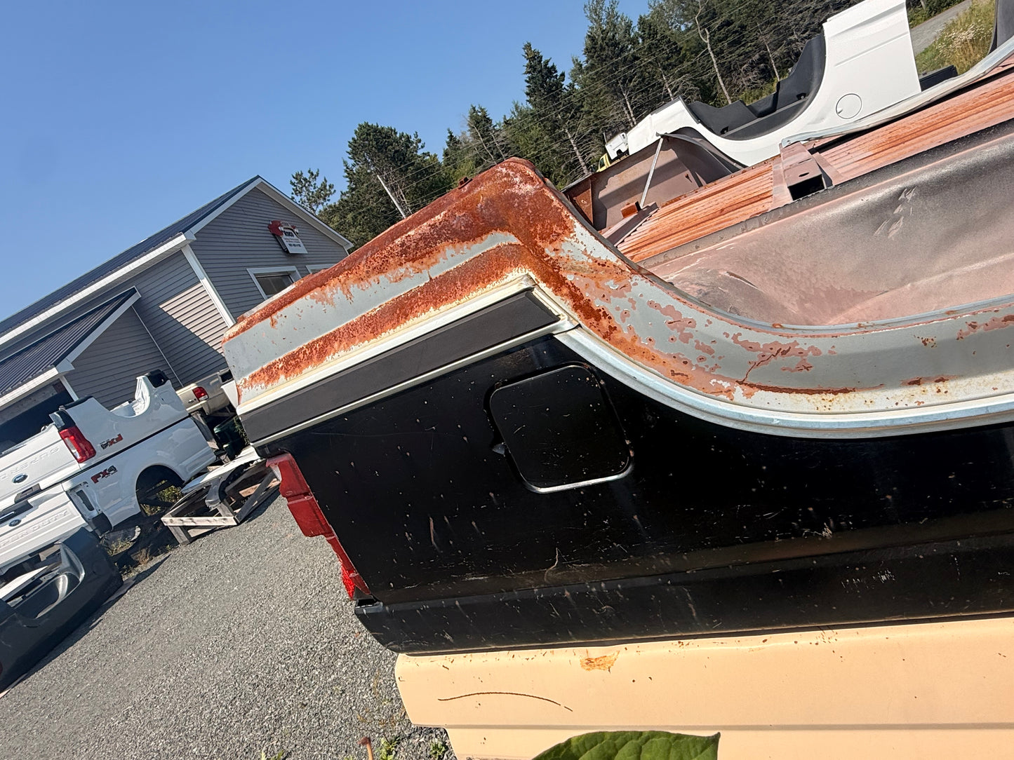 1980-1986 Ford F-150 F-250 F-350 6’7” Standard Bed Truck Box