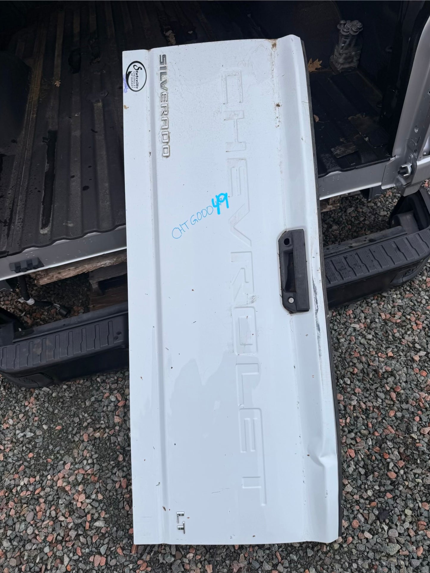 2019-2026 Chevrolet Silverado 2500 3500 Tailgate