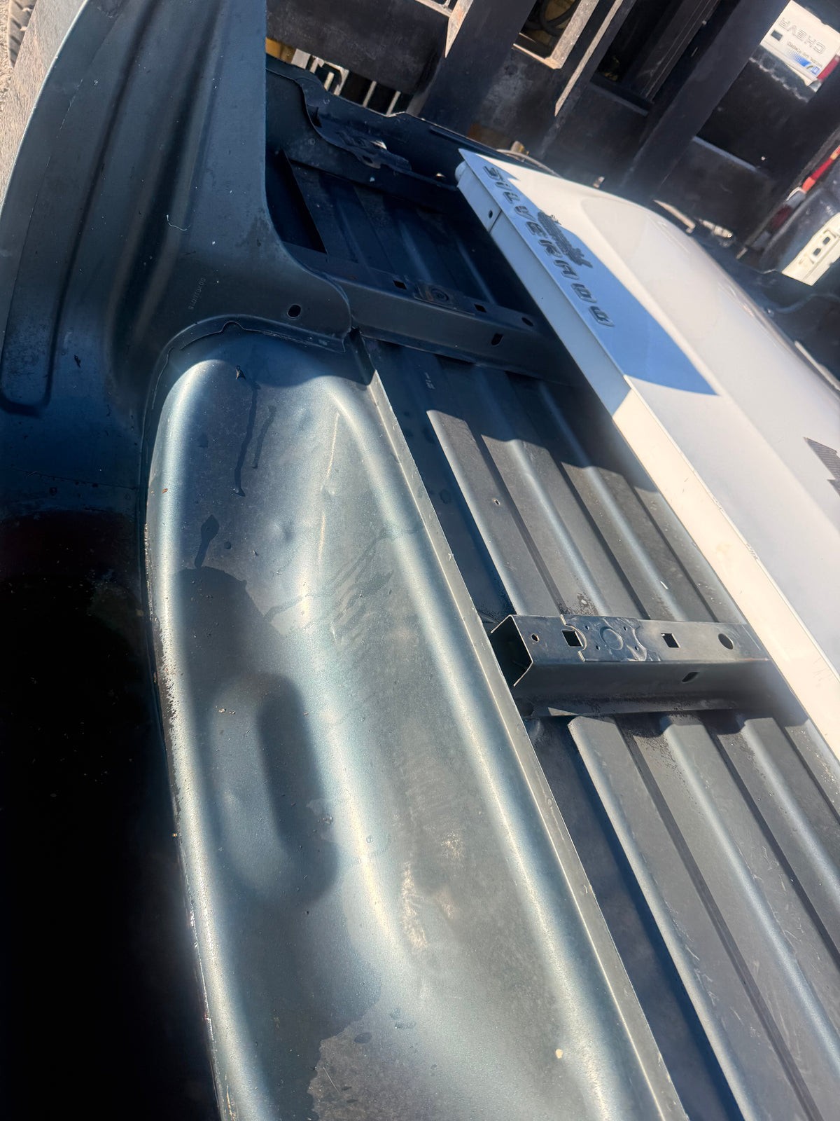 2007-2013 Chevrolet Silverado 1500 5’8” Short Bed Truck Box