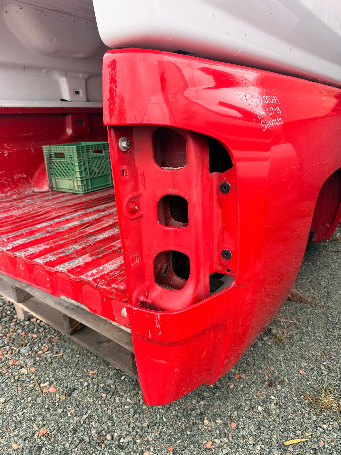 2007–2013 Chevrolet Silverado 1500 2500 3500 8ft Long Bed Truck Box