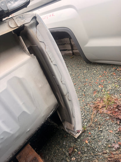 2007–2013 Chevrolet Silverado 1500 2500 3500 8ft Long Bed Truck Box