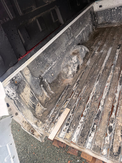 2007–2013 Chevrolet Silverado 1500 2500 3500 8ft Long Bed Truck Box