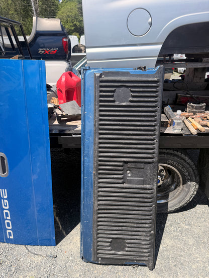 1997-2004 Dodge Dakota Tailgate