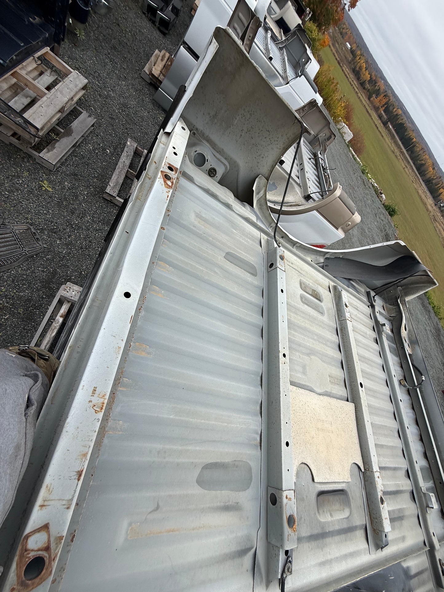 2011-2016 Ford F-250/F-350, 6.5ft Long Truck Box