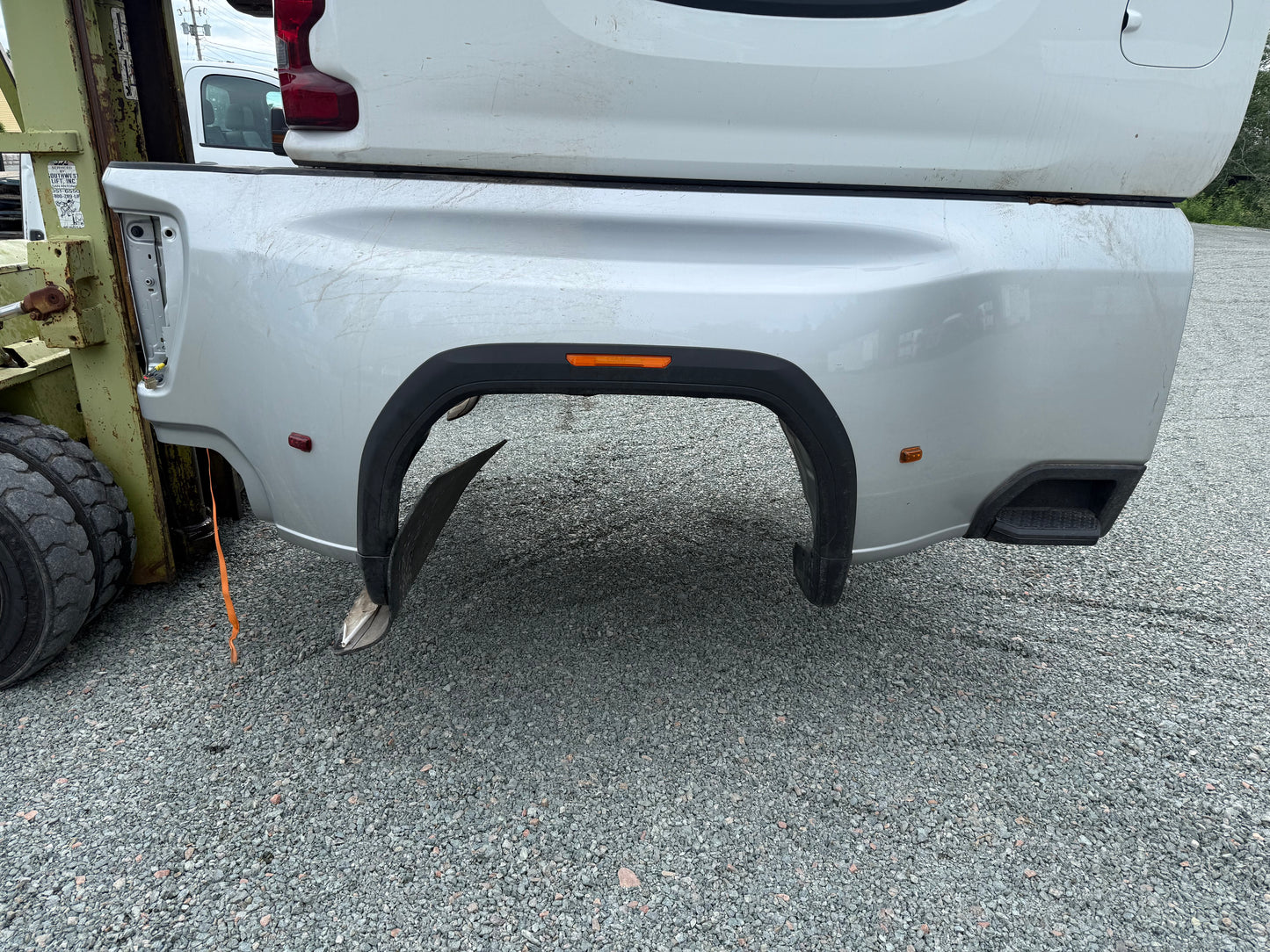 2019–2026 GMC Sierra 3500 8ft Long Dual Rear Wheel Truck Box