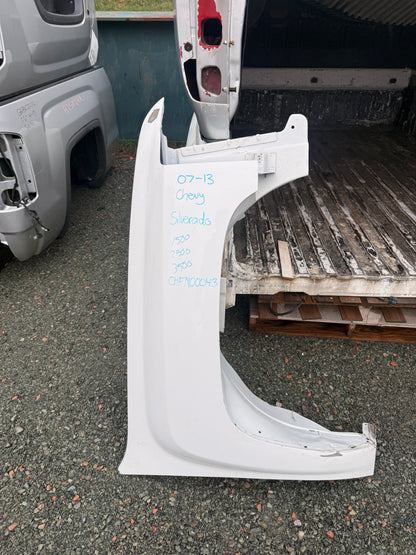 2007-2013 Chevrolet Silverado 1500 2500 3500 Passenger Side Fender