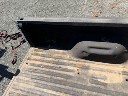 2011–2016 Ford F-250/F-350 6’9” Truck Box | King Ranch Two-Tone OEM Bed
