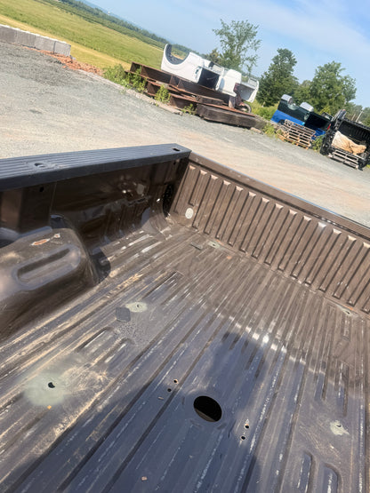 2011-2016 Ford F-250/F-350, 8ft Long Truck Box