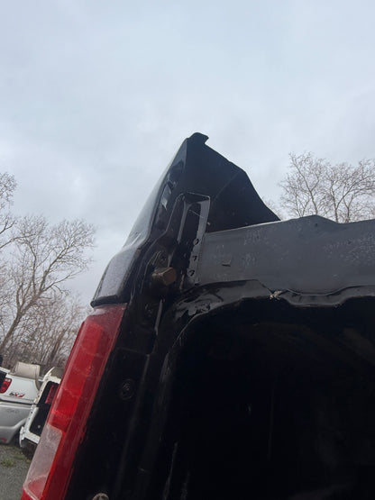 2007-2013 Chevrolet Silverado 1500 5’8” Short Bed Truck Box