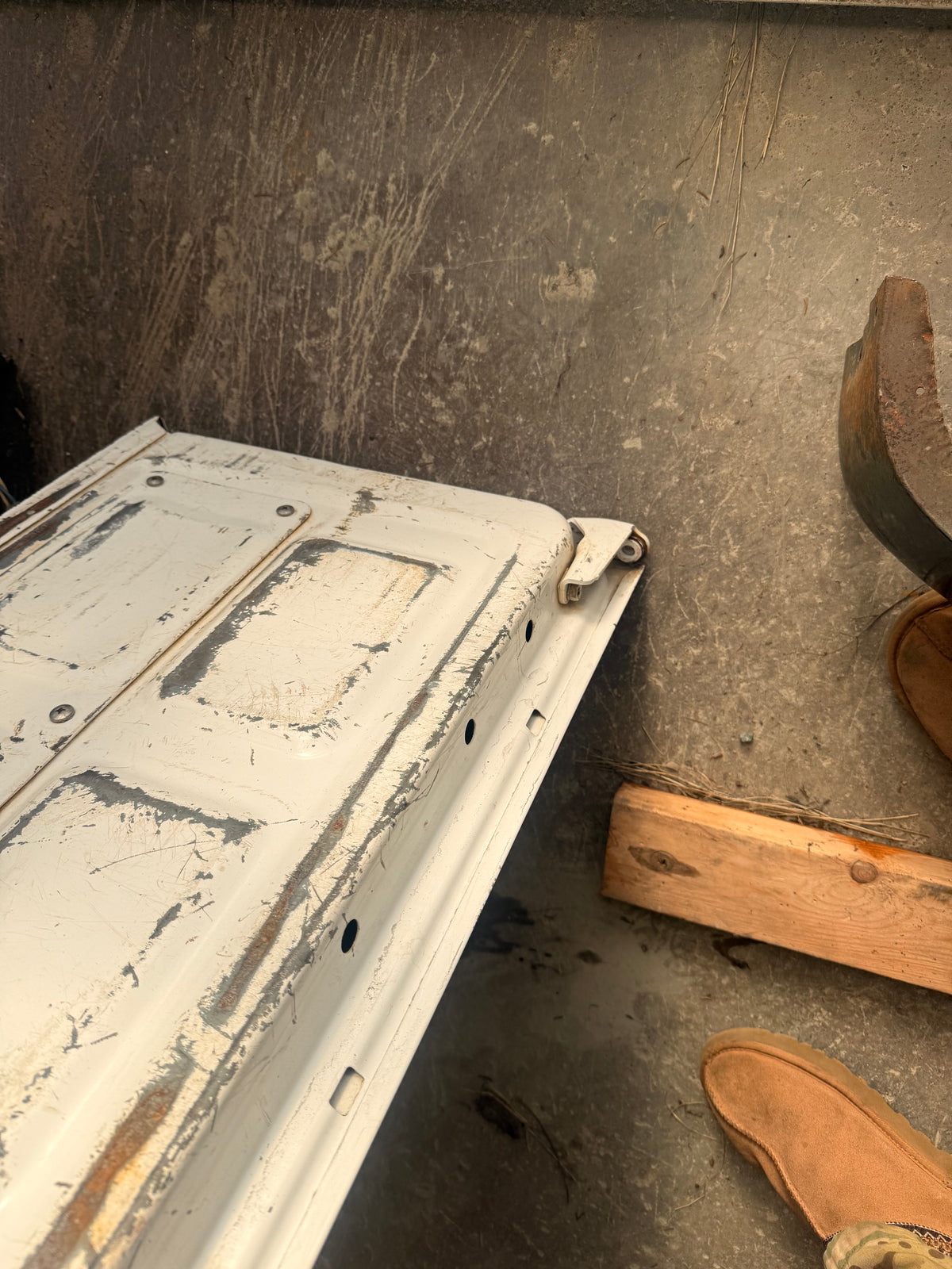 1996-2004 Toyota Tacoma OEM Tailgate