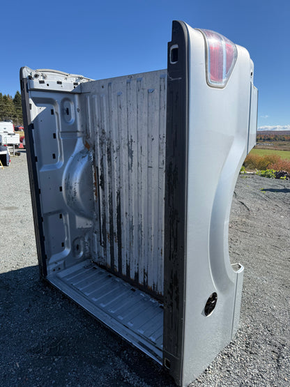 2009-2014 Ford F-150, 6.5ft Long Truck Box