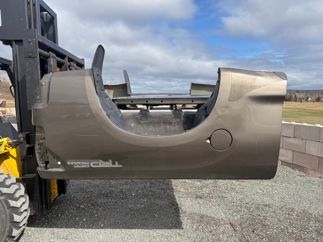2007-2013 Toyota Tundra 6’6” Regular Bed Truck Box