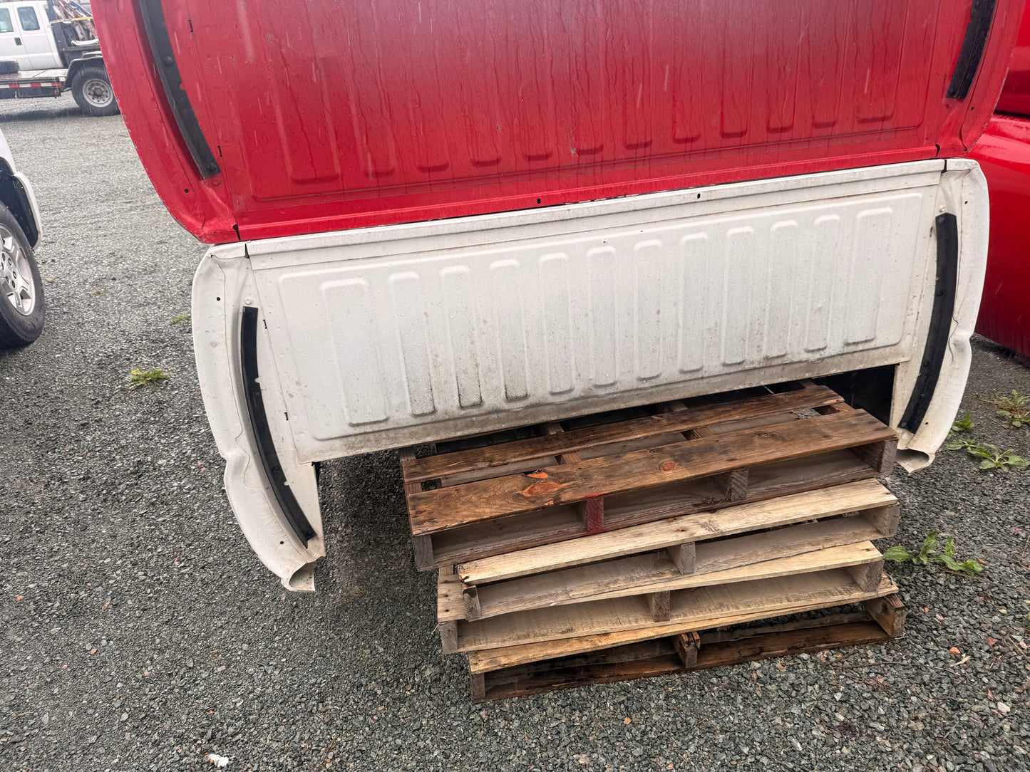 1999–2007 Chevrolet Silverado 1500/2500/3500 8ft Long Bed Truck Box