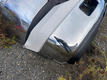 2005-2007 Ford F-250 F-350 F-450 OEM Chrome Front Bumper