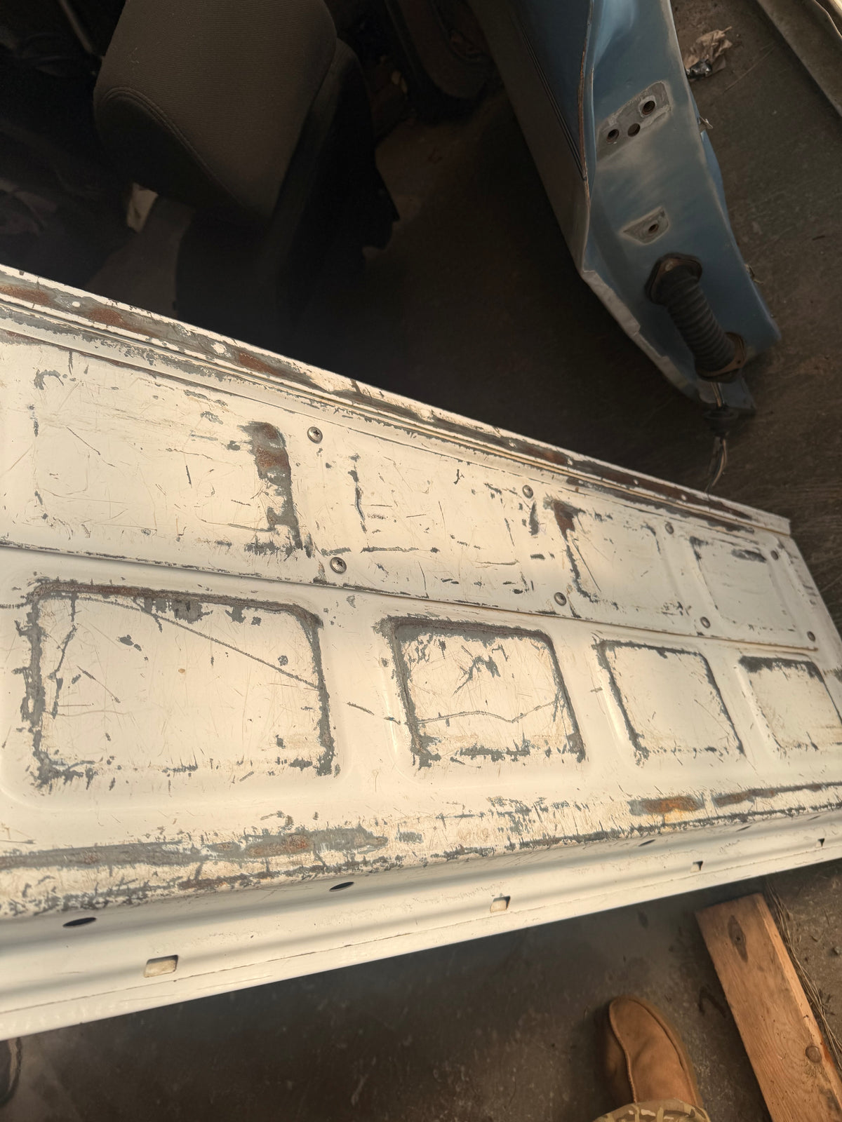 1996-2004 Toyota Tacoma OEM Tailgate