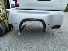 2019-2024 GMC Sierra 3500 Dual Wheel 8ft Truck Bed