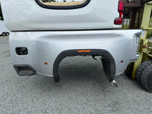 2019-2024 GMC Sierra 3500 Dual Wheel 8ft Truck Bed