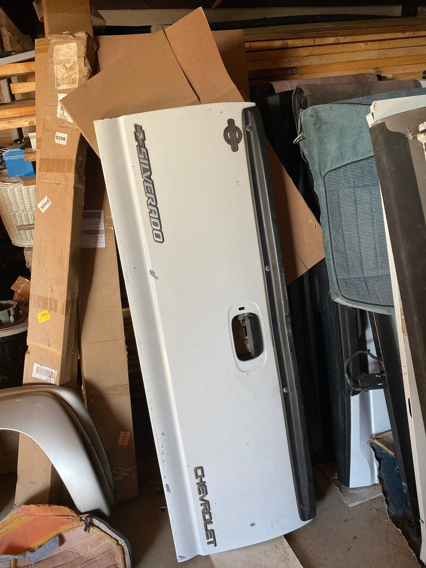 1999-2007 Chevrolet Silverado 1500/2500/3500 Tailgate