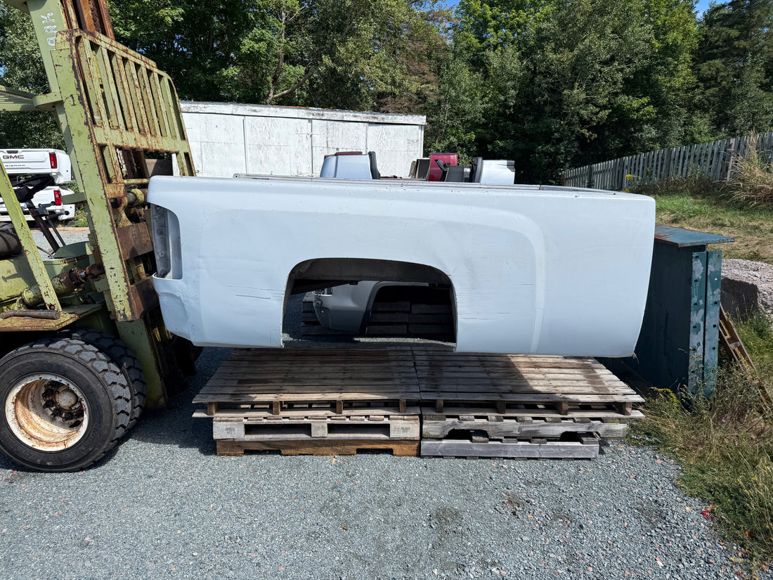 2007-2013 Chevrolet Silverado 1500/2500/3500 8ft Truck Box