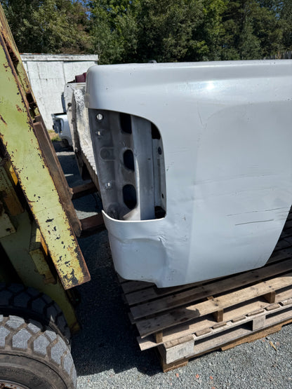 2007-2013 Chevrolet Silverado 1500/2500/3500 8ft Truck Box