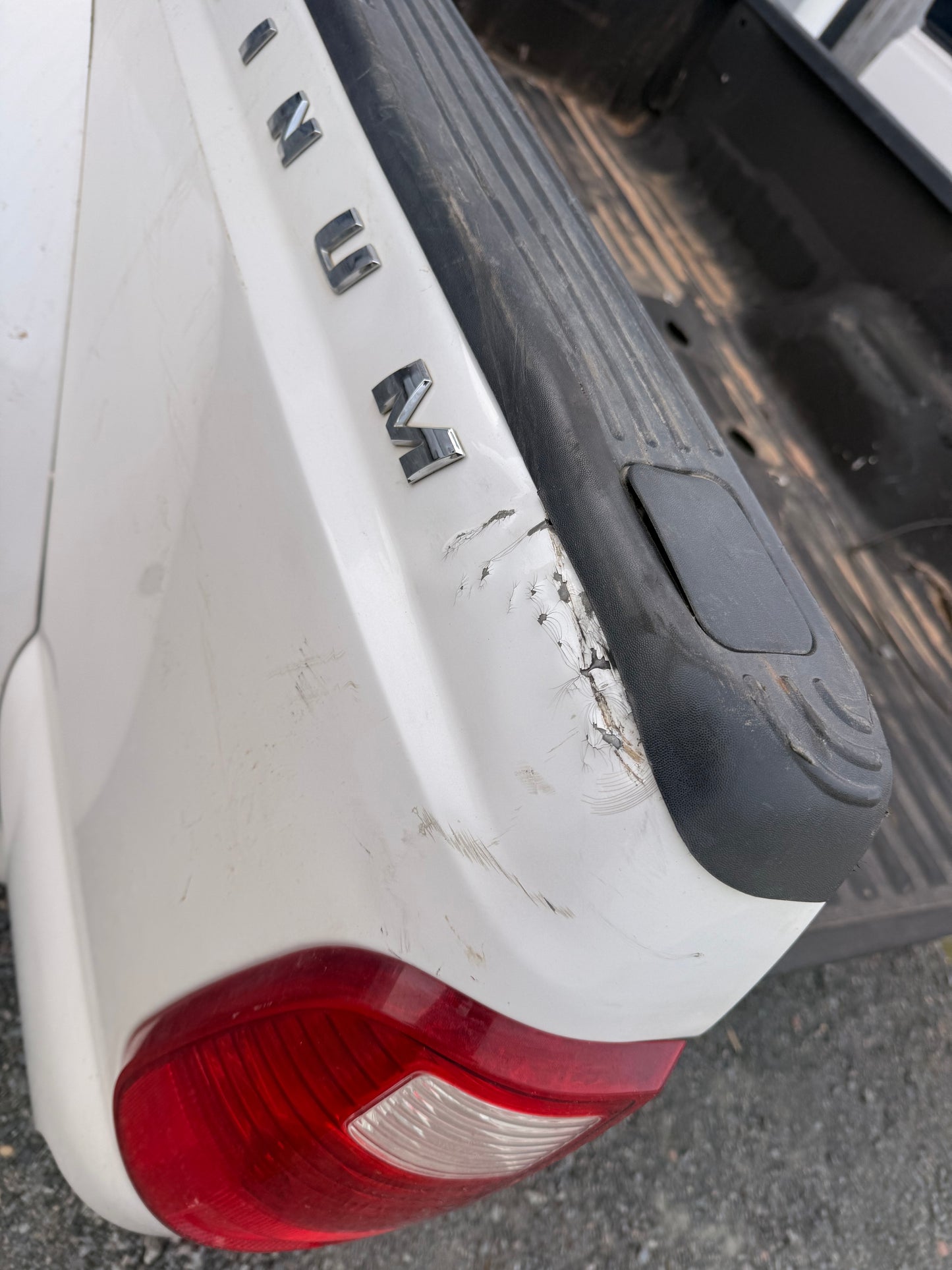2011–2016 Ford F-350 DRW 8ft OEM Truck Box