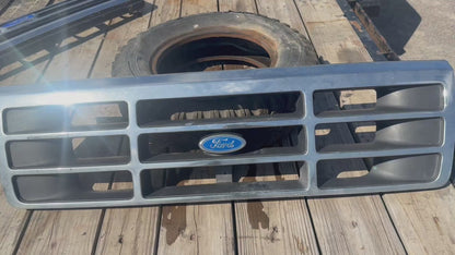1992-1997 Ford F-150 F-250 F-350 Bronco OEM Chrome Grille